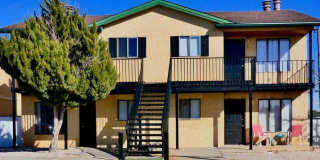 1201 D NE Redwood Gallery 1