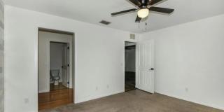 2129 N Pinecone Ave Gallery 10