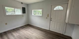 Cute 2 bedroom 1 bath home with so much space! Gallery 10