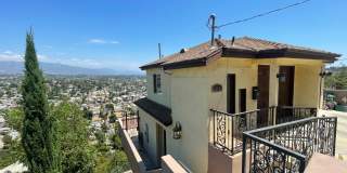Beautiful Home in the Hills of Los Angeles Gallery 1