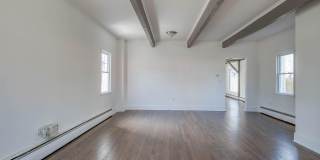 109 E River Road Gallery 6