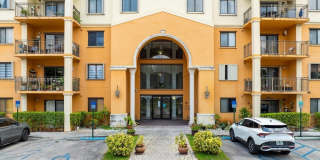 9340 Fontainebleau Blvd Gallery 1