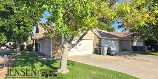 Three Bedroom Down Down Gallery 4