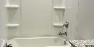 Room in 4 Bedroom Home at Statesville Ave Gallery 18