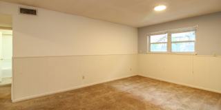 1612 Anthony St. Gallery 3