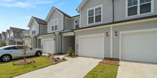 Like A Brand New 3 Bedroom Townhome in the heart of Steele Creek Area Gallery 30