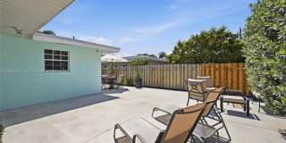 2725 SE 2nd Ct Gallery 30