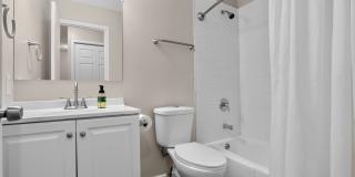 Charming 3BR House in Rosemount Charming 3BR House in Rosemount Gallery 21