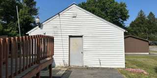 110 Halls Heights Gallery 18