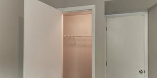 Hub at 934 Apartments Gallery 22