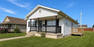 GREAT LOCATION! 3 BEDROOM 2 BATH HOME FOR LEASE IN JOPLIN-$1275 RENT-$1275 DEPOSIT Gallery 1