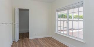 5520 Hayes Street Gallery 10