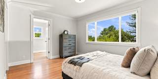 Spacious 4-bedroom 2-Bath in Desirable Area in Walnut Creek! Gallery 33
