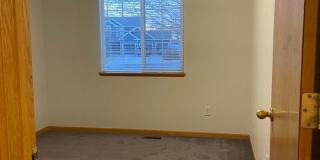 Spacious 4-Bedroom / 3-Bath Single Family Home in Windsor! Gallery 23