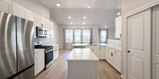 SOUTHRIDGE HOME! Modern Comfort Meets Everyday Convenience! Gallery 8