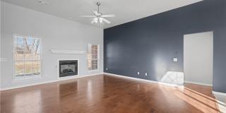 585 Lynn Drive Gallery 4