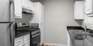 Avery at TownCentre Gallery 141