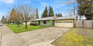 160 44th Pl Ne Gallery 1