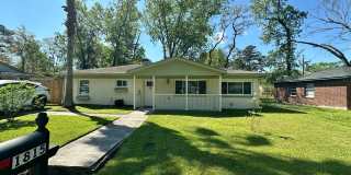 3 BED | 2 BATH | GATED BACKYARD | TWO CAR DRIVEWAY | DAFFIN PARK 3 BED | 2 BATH | GATED BACKYARD | TWO CAR DRIVEWAY | DAFFIN PARK Gallery 1