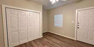 3 Bed House Close to Historical Downtown Bryan Gallery 18