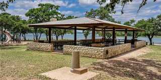 4 BR / 2 BA - 1832 SF One-Story Home - LAGO VISTA! Gallery 51