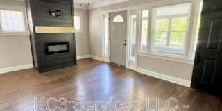 5122 The Paseo Gallery 6