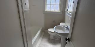 317 W University Avenue unit: 4 Gallery 4