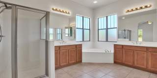 Gorgeous 4 bedroom home in amenity rich Verrado! Gallery 15