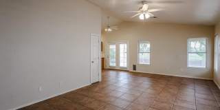 10935 W Ruth Avenue Gallery 6