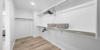 The Hillburn Gallery 17