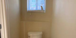 Stylish 2 Bedroom with Spa Bath, Hardwood Floors and Parking Gallery 19