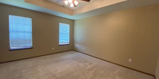 Large 3 Bed 2 Bath Home In Moore Schools With Storm Shelter!!! Gallery 17