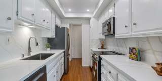 11965 Gorham Avenue Gallery 7