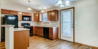 Lakeside Townhomes Gallery 9