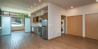 Square One Apartments Gallery 11