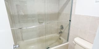 Royalton on the Green Gallery 12