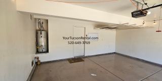 3/2 & a Loft, AC off of River Road near Oracle Road Gallery 4