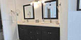 3731 N Country Club Dr Gallery 16