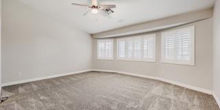 Spacious 5 Bedroom Home with Pool! Gallery 11