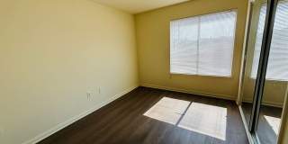3 Bedroom 2 Bath Condo Gallery 14