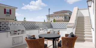 Vida at Mountain House Gallery 11