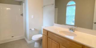 Ready To View!!! Great Location!!!! Gallery 11
