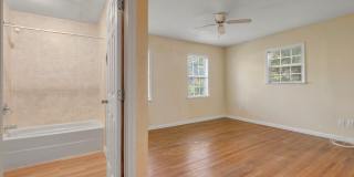 2115 Jackson Bluff Road Gallery 19