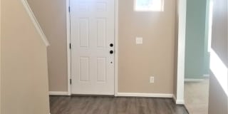 Large 4 Bedroom Home in Towne Pointe! Showings Coming Soon!!! Gallery 7
