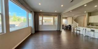 667 E Desert Willow Gallery 41