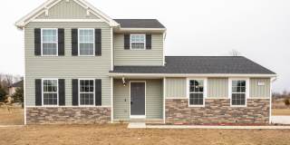 Spacious 4-Bed Grand Blanc Home with Modern Comfort-COMING SOON 6/15 Gallery 1