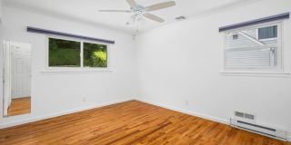Spacious 3 Bed, 3 Bath Gallery 20