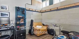 915 N Eugene St Gallery 39