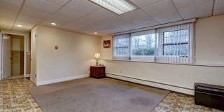 4565 Madison Avenue Gallery 20