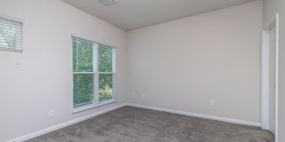 Stonington Farm Apartments Gallery 11